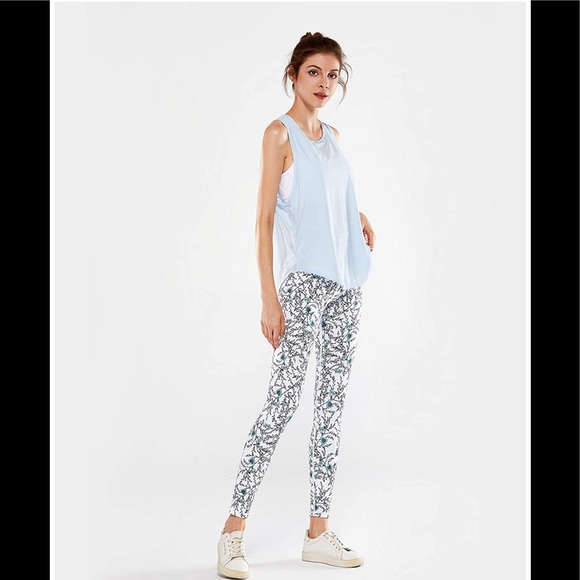 🆕 High Waist Yoga/Workout Leggings - Picture 5 of 8